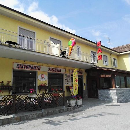 Hotel Paradise Bruzolo エクステリア 写真