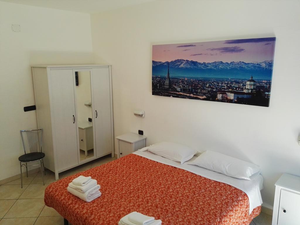 Hotel Paradise Bruzolo エクステリア 写真