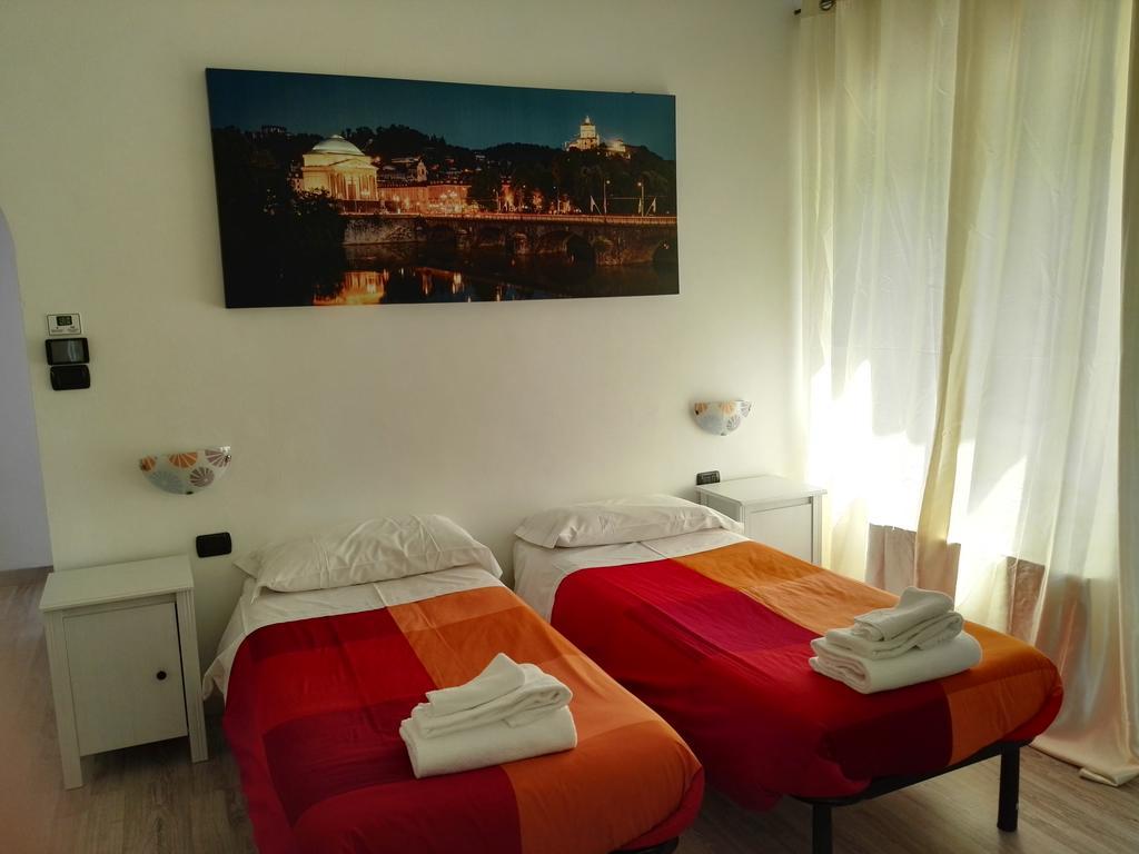 Hotel Paradise Bruzolo エクステリア 写真